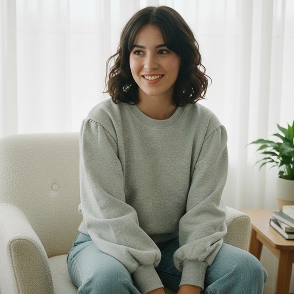 LOFT Tops - LOFT Light Gray Crewneck Sweatshirt‎ Balloon Sleeve Pullover - Size M